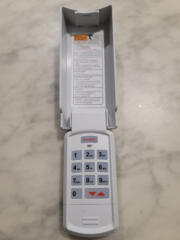 Genie Intellicode Wireless Keyless Keypad Garage Door Opener (37332R)