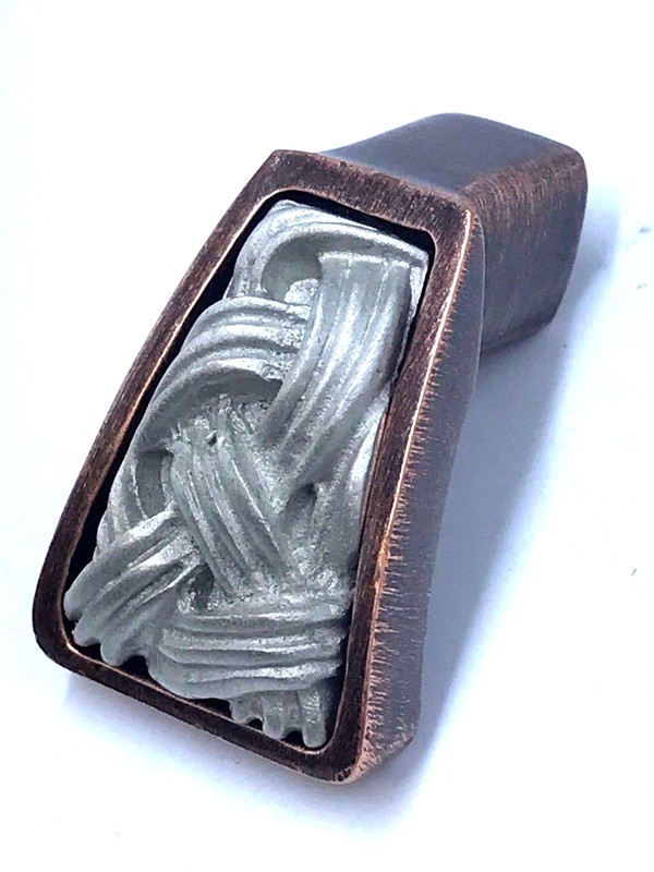 Vicenza Designs Sancio Hand Crafted Finger Pull Knob Antique Copper Satin Nickel