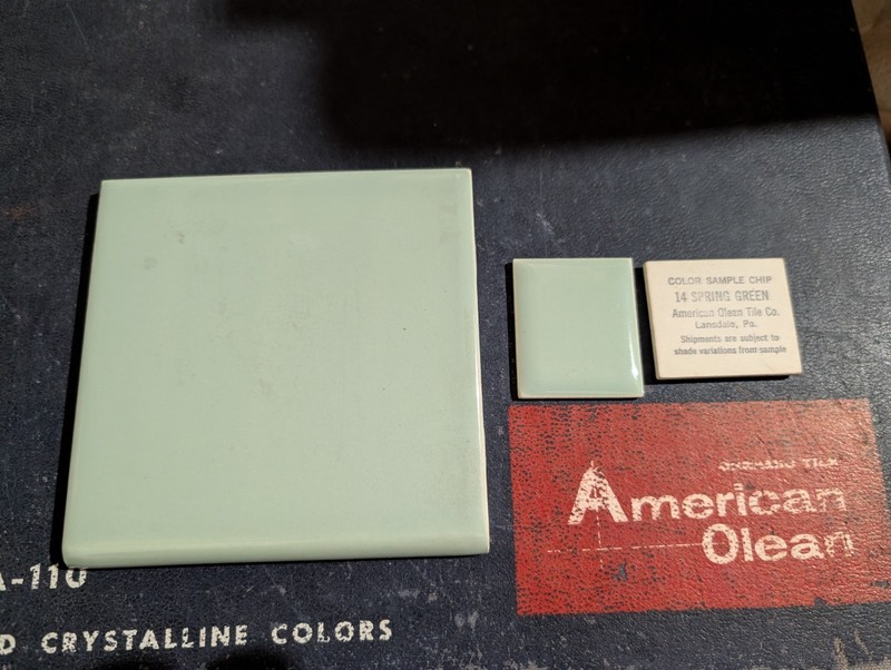 2 pieces 4 1/4″ Ceramic Tile #14 Spring Green American Olean Tile Bullnose S4449