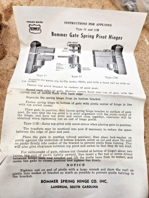 Bommer Gate/Cafe spring pivot hinge gallery
