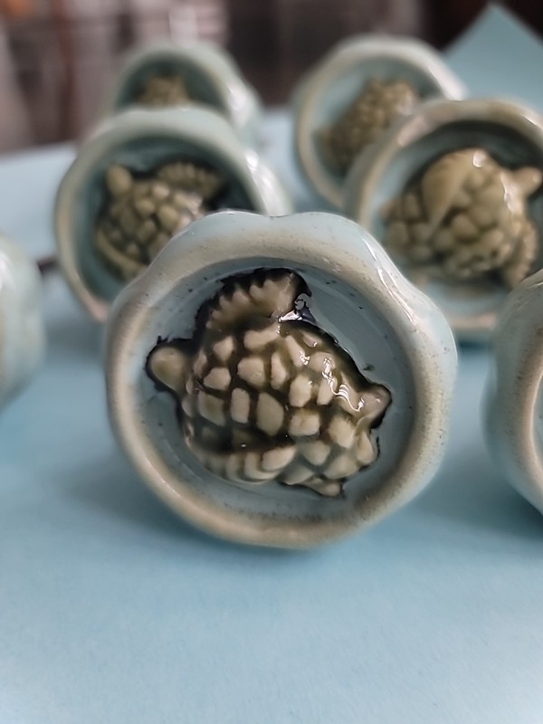 Blue Green Turquoise Ceramic Turtle Drawer Pulls Pier 1 Cabinet Knobs Set Of 7