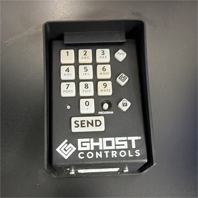 Ghost Controls AXWK Wireless Gate/Garage Keypad Battery Operated Black 13-Button