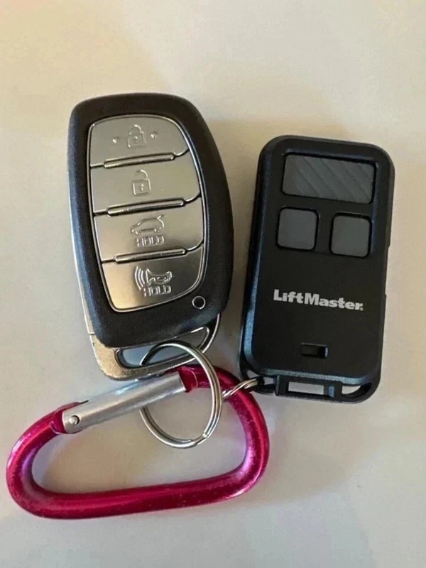 LiftMaster 890MAX +2. security Mini Key Chain Garage Remote Control PACK # 20 gallery