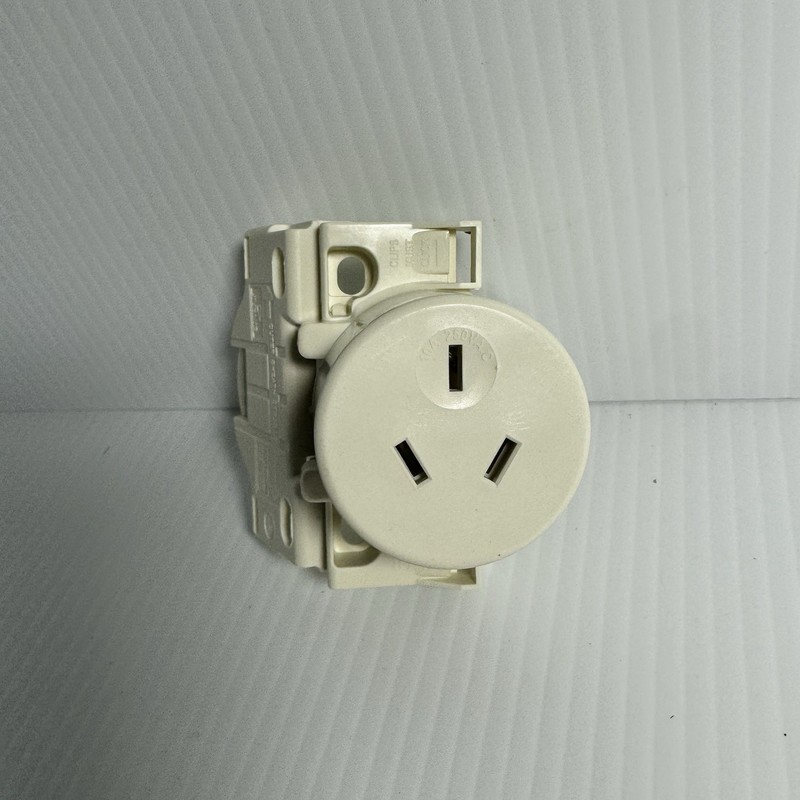 Quick Connect Surface Socket Outlet Plug Base 10x NEW 250VAC 10 Amp - 3 Pin AUS gallery