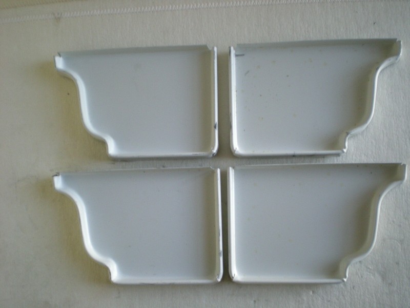 ( 2 + 2 ) AMERIMAX HOME PRODUCTS 27006 Right End Cap /27005 Left End Cap , White