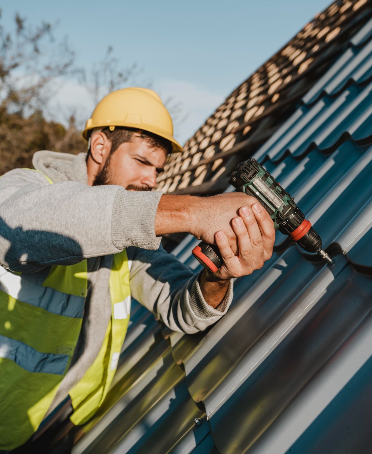 Emergency roof repairs Vancouver & Lower Mainland | Roofing for residential homes Vancouver and Lower Mainland | Commercial roofing solutions BC and Lower Mainland