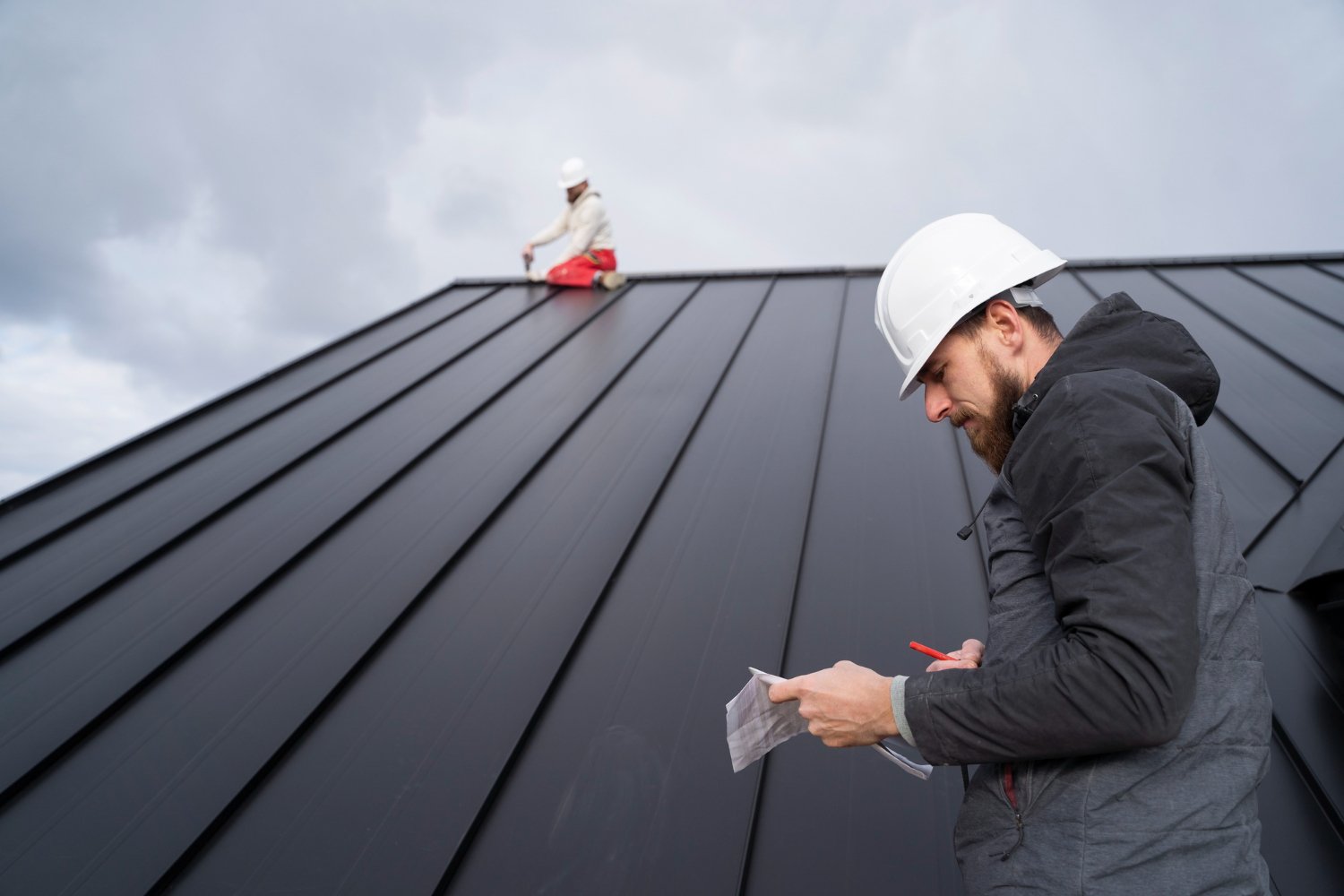 Emergency roof repairs Vancouver & Lower Mainland | Roofing for residential homes Vancouver and Lower Mainland | Commercial roofing solutions BC and Lower Mainland