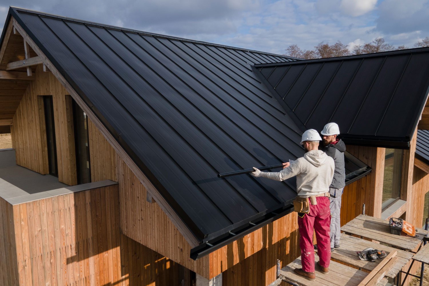 Emergency roof repairs Vancouver & Lower Mainland | Roofing for residential homes Vancouver and Lower Mainland | Commercial roofing solutions BC and Lower Mainland